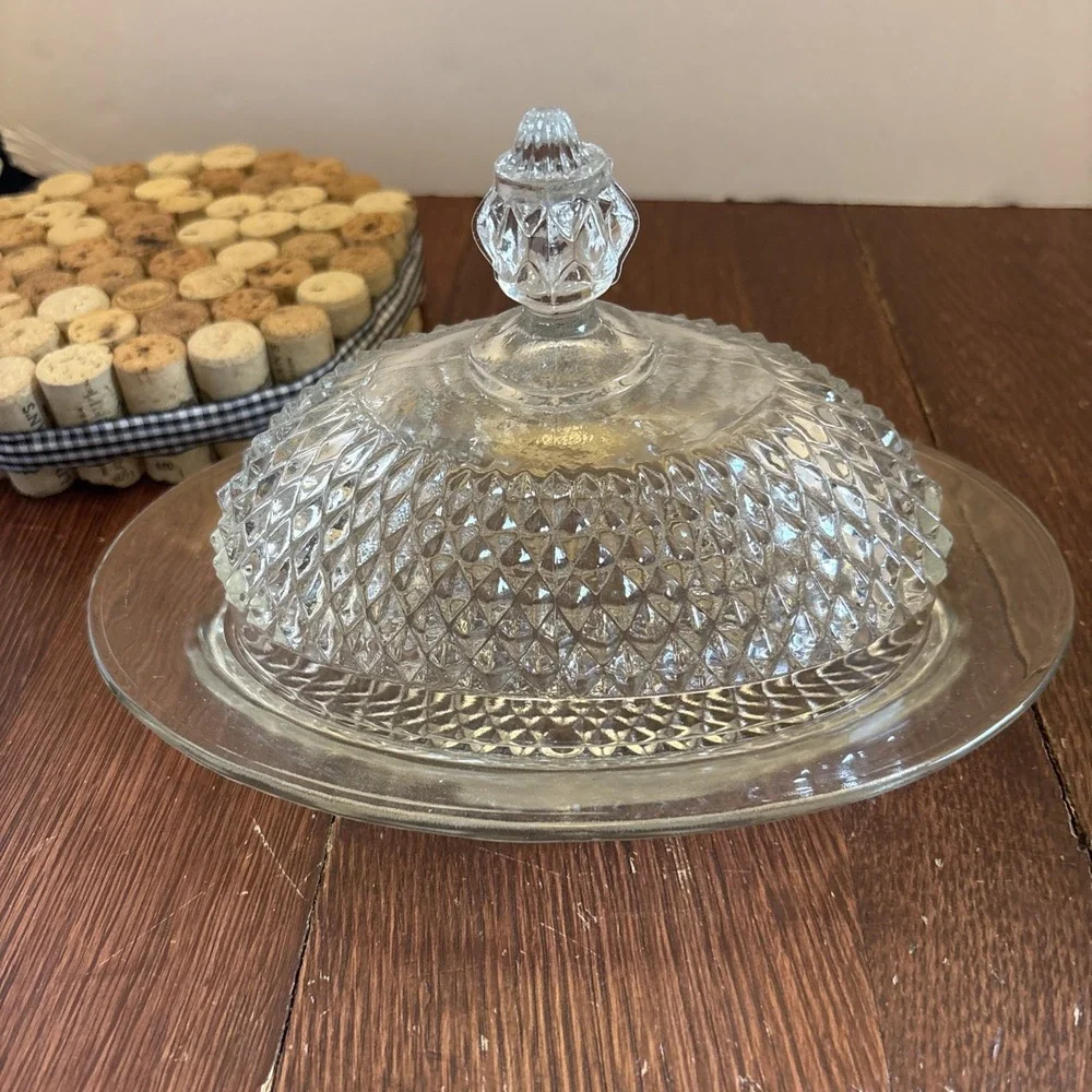 Vintage Indiana Glass Diamond Point Oval Covered Butter‎ Dish Clear Domed Lid